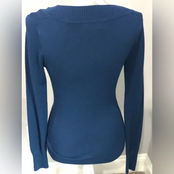 EXPRESS V-Neck Sweater | Deep V Knit Pullover Top | Blue | Small - Picture 3 of 10